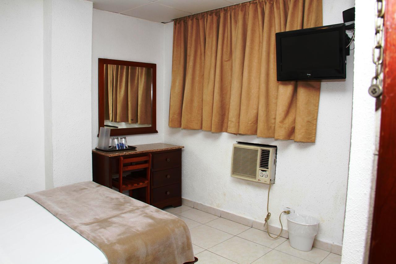 Hotel California Panama Buitenkant foto